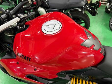 2022 Ducati Streetfighter V2, красный, 1449000 рублей, вид 3