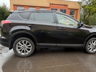 2016 Toyota RAV4 IV (XA40) Рестайлинг, чёрный, 3000000 рублей, вид 3