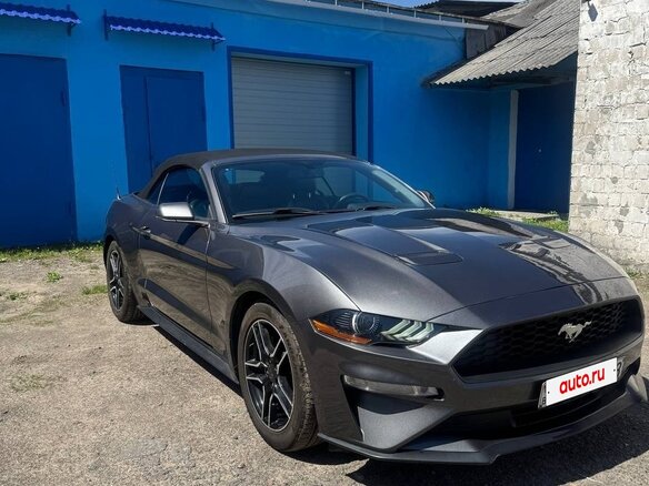 2019 Ford Mustang VI Рестайлинг, серый, 1950000 рублей - вид 22