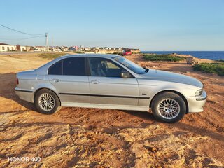 2000 BMW 5 серии 523i IV (E39), серебристый, 550000 рублей, вид 4