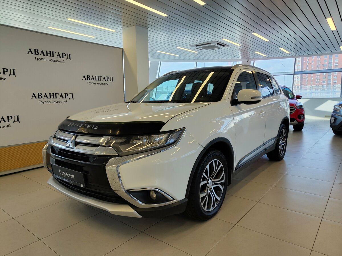 Открыть фотографии: Mitsubishi Outlander III Рестайлинг 2