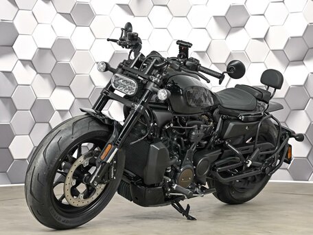 2022 Harley-Davidson Sportster S, чёрный, 1277000 рублей, вид 2