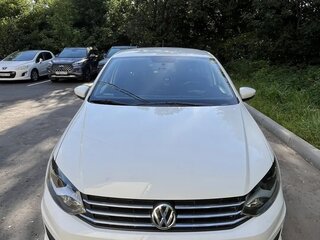 2018 Volkswagen Polo V Рестайлинг, белый, 1650000 рублей, вид 1