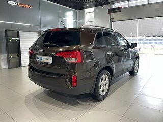 2015 Kia Sorento II Рестайлинг, коричневый, 1730000 рублей, вид 4