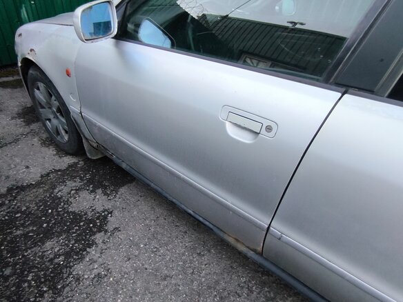 1995 Audi A4 I (B5), серебристый, 200000 рублей - вид 11