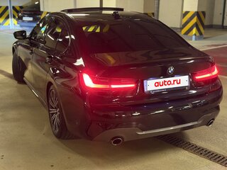 2021 BMW 3 серии 320i VII (G2x), чёрный, 4400000 рублей, вид 4