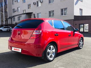 2010 Hyundai i30 I Рестайлинг, красный, 750000 рублей, вид 5