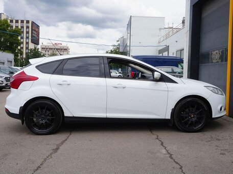 2012 Ford Focus III, белый, 455000 рублей, вид 4