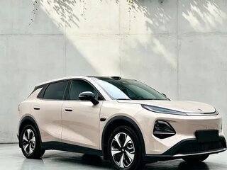 2025 Changan Qiyuan Q05 51.9 kWh II, оранжевый, 2590000 рублей, вид 5