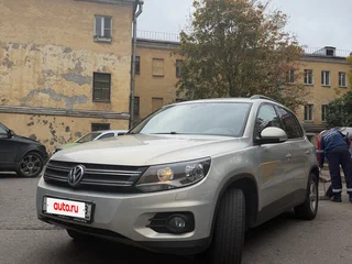 2013 Volkswagen Tiguan I Рестайлинг, серебристый, 1108000 рублей, вид 3