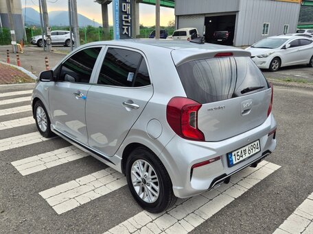 2023 Kia Morning III Рестайлинг 2, серебристый, 1073000 рублей, вид 4