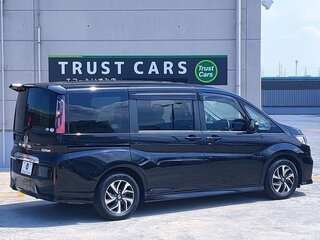 2017 Honda Stepwgn Spada V, чёрный, 1590000 рублей, вид 5