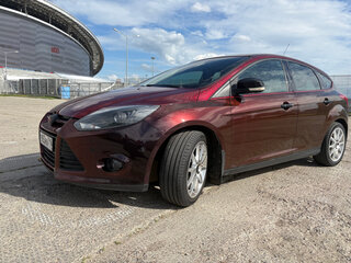 2012 Ford Focus III, красный, 1100000 рублей, вид 1