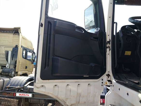 2022 Sinotruk Sitrak C7H, белый, 3128000 рублей - вид 9