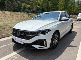 2023 Volkswagen Lavida III Рестайлинг, белый, 1292000 рублей, вид 3
