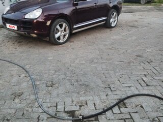 2006 Porsche Cayenne I (955), пурпурный, 1150000 рублей, вид 4