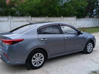 2017 Kia Rio IV, серый, 1000000 рублей, вид 2