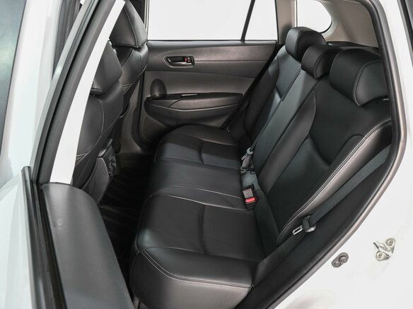 2024 Toyota Corolla Cross I, белый, 2969000 рублей - вид 8