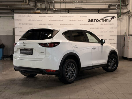 2017 Mazda CX-5 II, белый, 2299000 рублей, вид 5