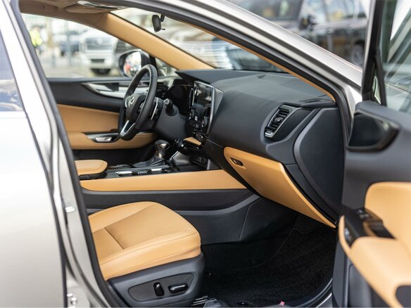 2026 Lexus NX 200 II, серый - вид 8