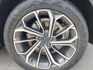2025 Lynk & Co 09 MHEV, чёрный, 5077700 рублей, вид 5