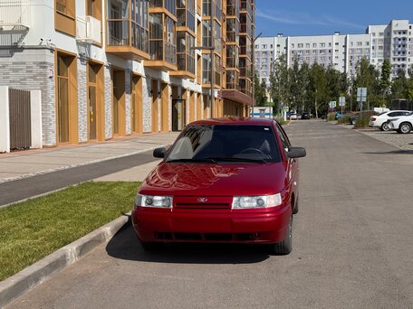 2005 Lada (ВАЗ) 2110, красный, 257000 рублей, вид 2
