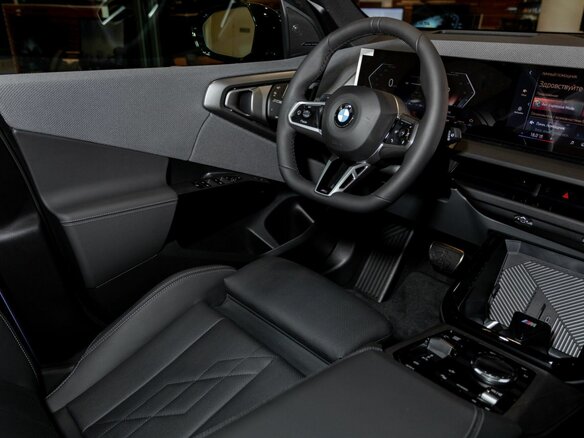 2025 BMW X3 30L xDrive IV (G45/G48), чёрный - вид 9