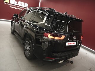 2021 Toyota Land Cruiser 300 Series, чёрный, 9500000 рублей, вид 5