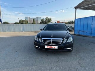 2010 Mercedes-Benz E-Класс 200 5G-Tronic IV (W212, S212, C207), чёрный, 850000 рублей, вид 2