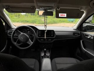 2021 Volkswagen Polo VI, серый, 1420000 рублей, вид 3