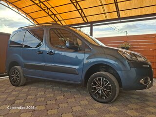 2013 Citroen Berlingo II Рестайлинг, голубой, 1850000 рублей, вид 2