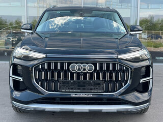 2026 Audi Q6 40 TFSI, чёрный, 6990000 рублей, вид 2