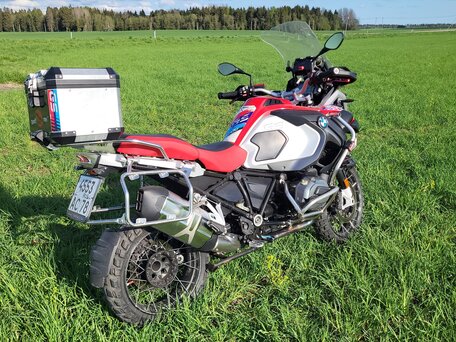 2017 BMW R 1200 GS Adventure, красный, 1449000 рублей, вид 2