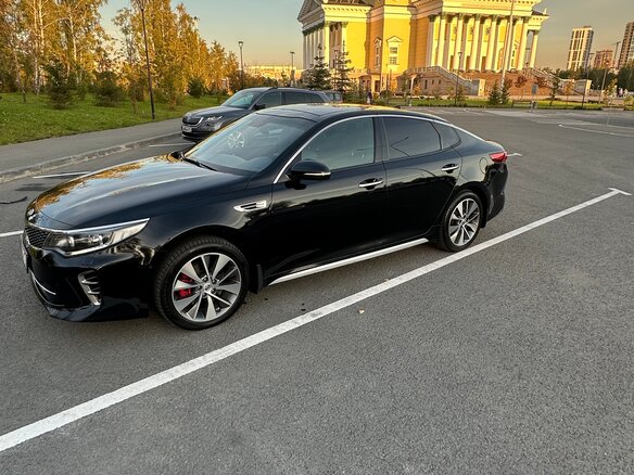 2017 Kia Optima IV, чёрный, 1855000 рублей