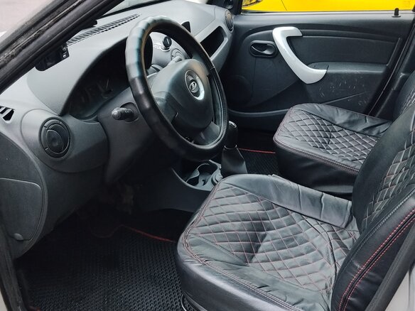 2013 LADA (ВАЗ) Largus, серебристый, 400000 рублей - вид 3