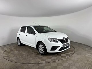 2019 Renault Sandero II Рестайлинг, белый, 790000 рублей, вид 3