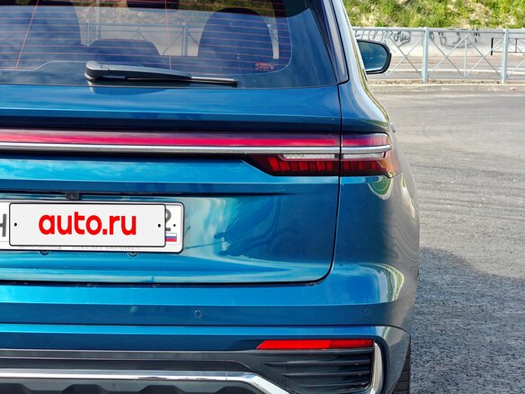 2021 Geely Monjaro (Xingyue L) I, синий, 2380000 рублей - вид 8
