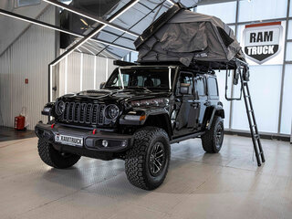 2026 Jeep Wrangler IV (JL) Рестайлинг, чёрный, 8599999 рублей, вид 3