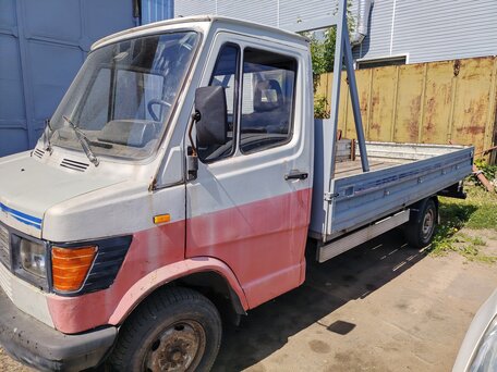 1988 Mercedes-Benz T1, белый, 480000 рублей, вид 2