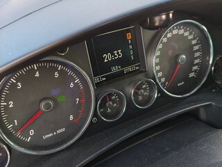 2005 Volkswagen Touareg I, чёрный, 500000 рублей, вид 4