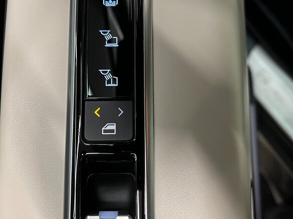 2021 Land Rover Range Rover IV Рестайлинг, серый, 11050000 рублей - вид 15