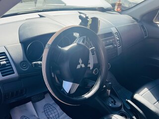 2009 Mitsubishi Outlander II Рестайлинг, коричневый, 860000 рублей, вид 5