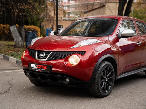 2012 Nissan Juke I, красный - вид 23