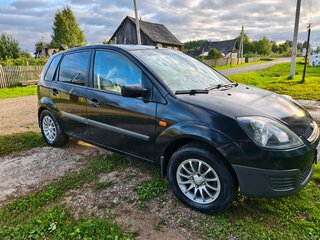 2007 Ford Fiesta Mk5, чёрный, 300000 рублей, вид 2