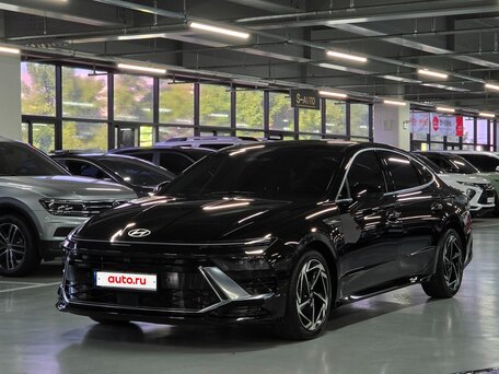 2023 Hyundai Sonata VIII (DN8) Рестайлинг, чёрный, 2410000 рублей, вид 2