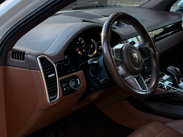 2019 Porsche Cayenne III, белый, 7890000 рублей - вид 9