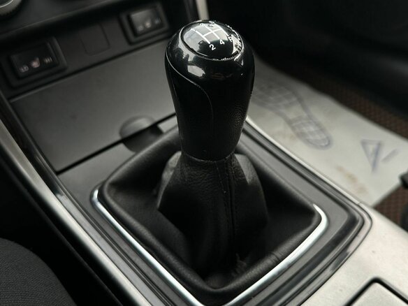 2011 Mazda 6 II (GH) Рестайлинг, серебристый, 699000 рублей - вид 13