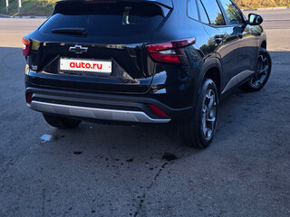 2024 Chevrolet Trax II, чёрный, 1799999 рублей, вид 5
