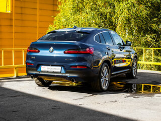 2019 BMW X4 30i II (G02), синий, 4139000 рублей, вид 4