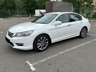 2013 Honda Accord IX, белый, 1499000 рублей, вид 1